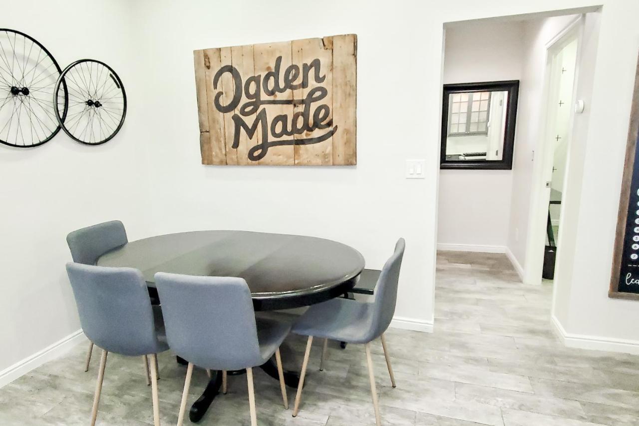 Vacation Home Minutes From Downtown, Great For Families أوغدن المظهر الخارجي الصورة