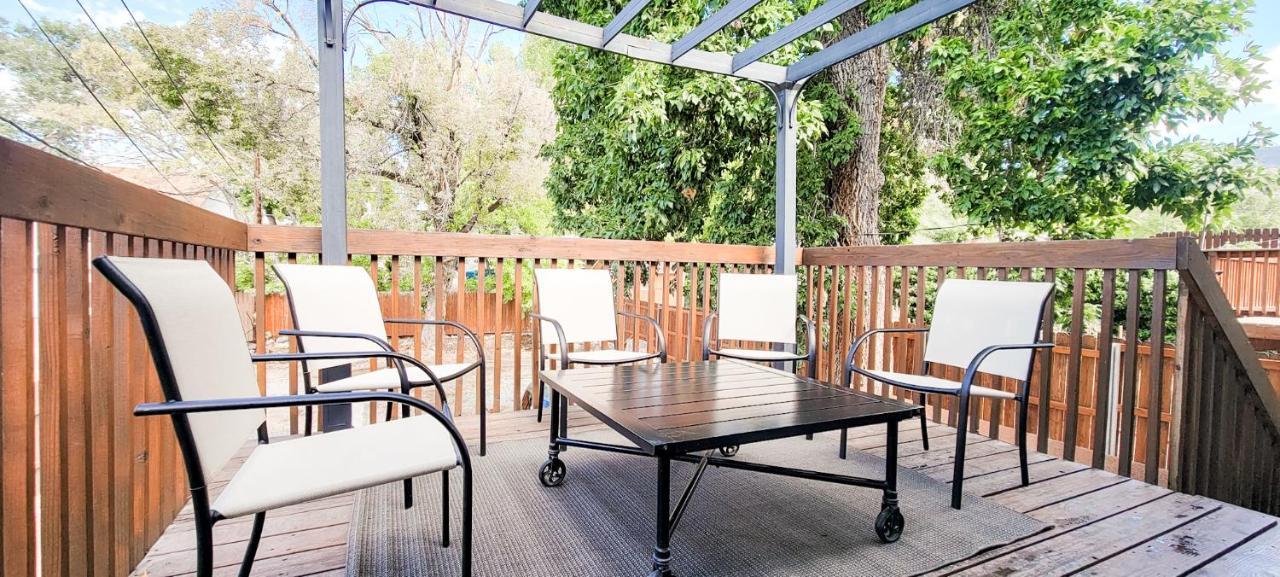 Vacation Home Minutes From Downtown, Great For Families أوغدن المظهر الخارجي الصورة